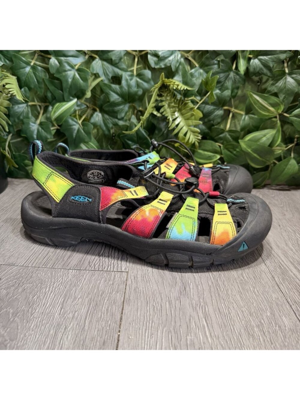 KEEN Newport H2 Sandals Mens 11.5 Multicolor Tie Dye Waterproof Hiking Shoes